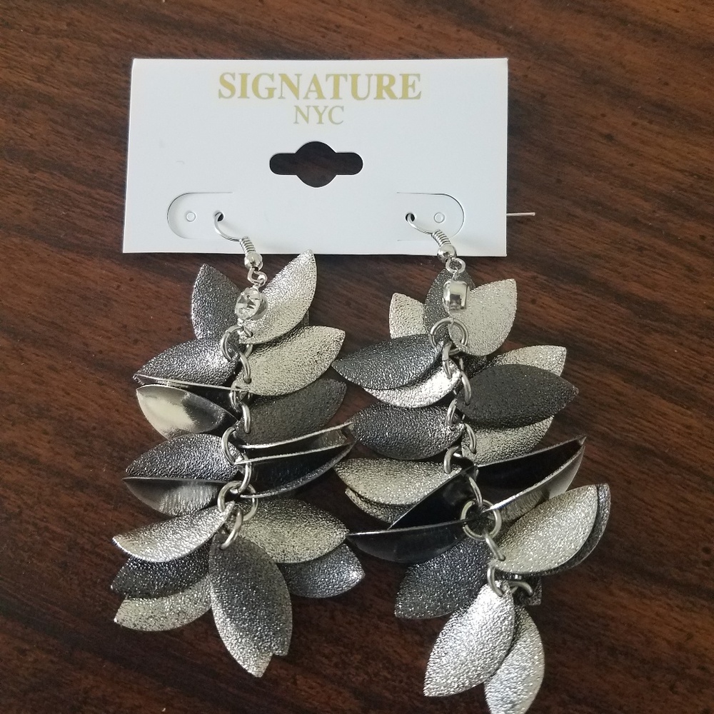 Silver dangle earrings